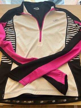 Women’s Workout Long Sleeve Top With Quarter Zip